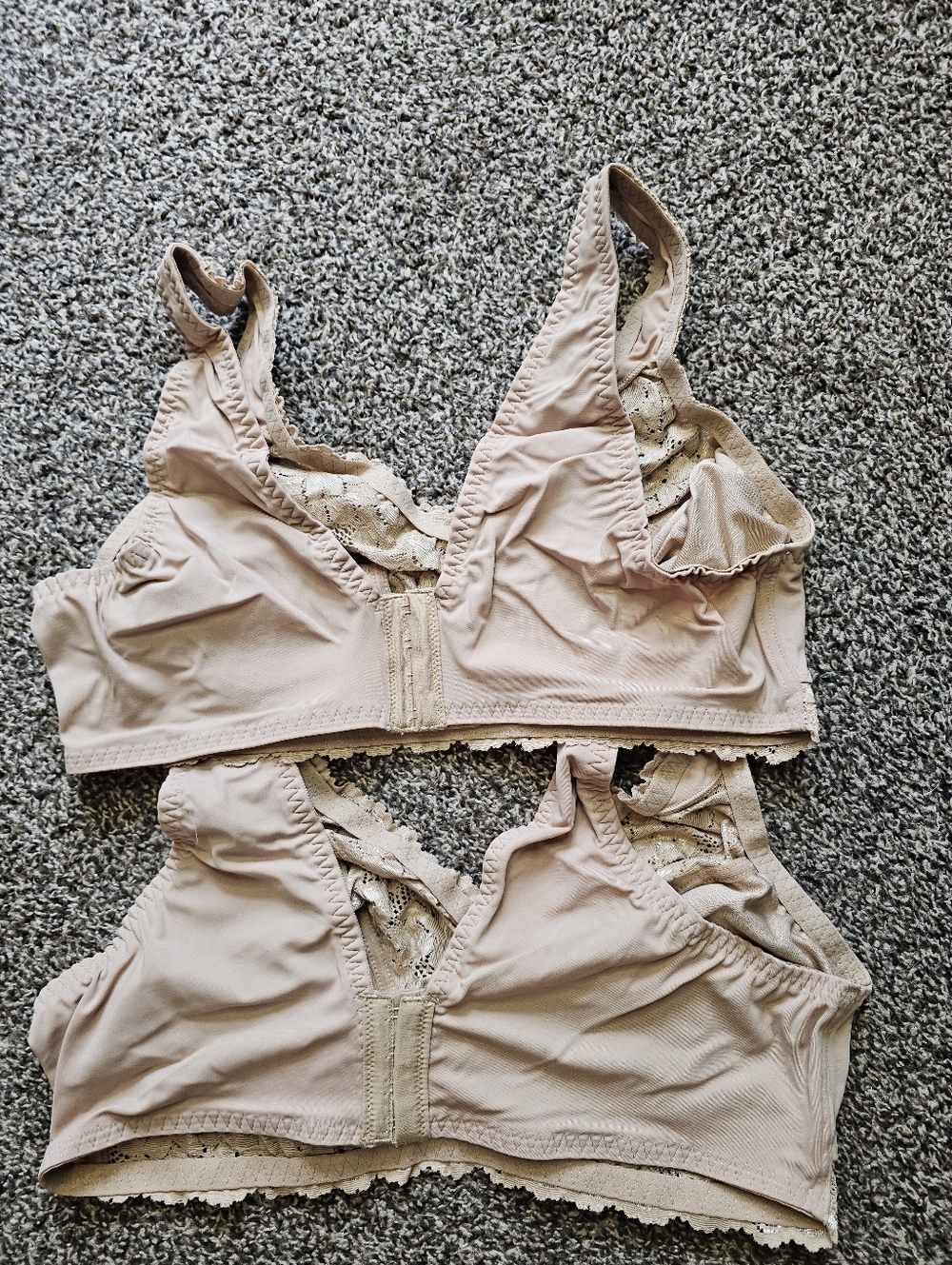 2 NWOT Breezies Bras sz XL - Picture 3 of 3